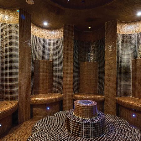 Hotel Gino Wellness Rabath アハルツィヘ エクステリア 写真