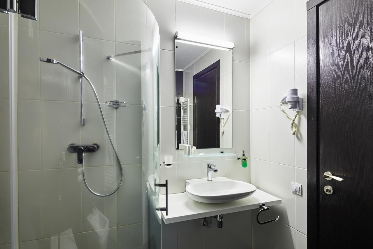Hotel Gino Wellness Rabath アハルツィヘ エクステリア 写真